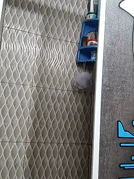 Tu papi 69  online show from 10, 9, 2025