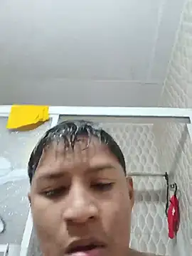 Tu papi 69  online show from 25, 5, 2026