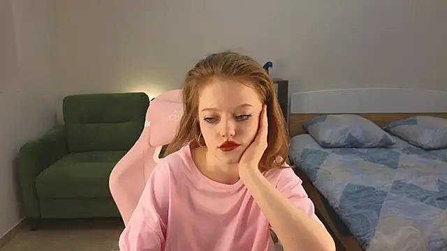 Eveleen Soleen online show from 28, 9, 2025