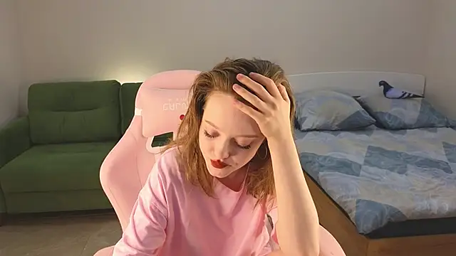 Eveleen Soleen online show from 8, 10, 2025