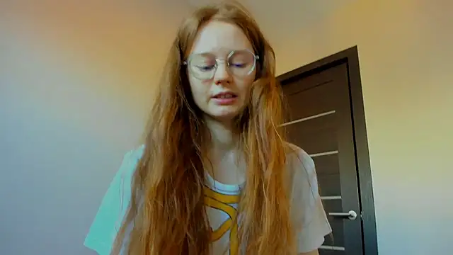 Fire Luna online show from 26, 2, 2025