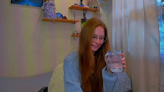 Snapshot of Fire_Luna chatting on 9, 2, 2026 Fire Luna online show from 9, 2, 2026