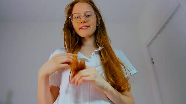 Fire Luna online show from 30, 1, 2025