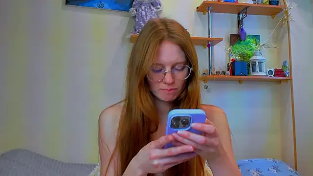 Snapshot of Fire_Luna chatting on 18, 2, 2026 Fire Luna online show from 18, 2, 2026