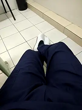 gatmoreno1 online show from 23, 9, 2025