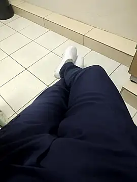 gatmoreno1 online show from 9, 1, 2026