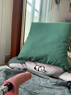 AlaskaLover online show from 2, 4, 2026