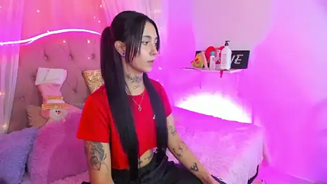  Mia  9 online show from 17, 2, 2025