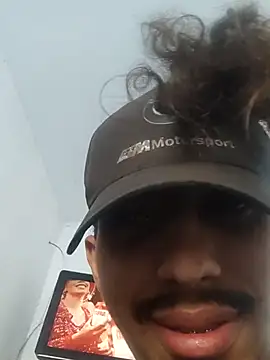 Juliano69xv online show from 13, 2, 2026