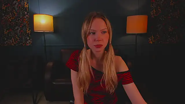 Snapshot of AnnAbbey chatting on 17, 6, 2026 AnnAbbey online show from 17, 6, 2026