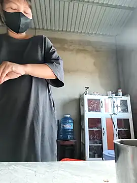 Betty20zx online show from 11, 9, 2025