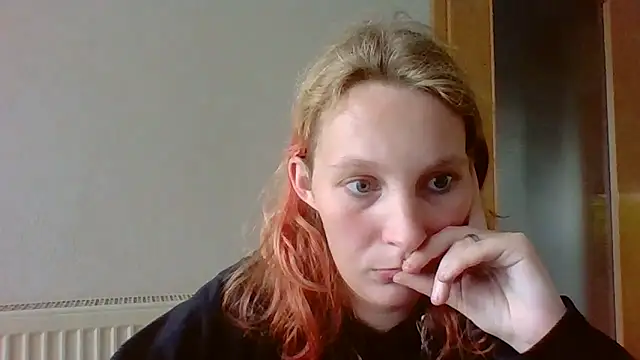 Bunnygirl3107 online show from 1, 12, 2025