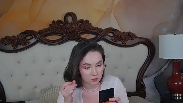 Snapshot of IreneRaye chatting on 22, 2, 2025 IreneRaye online show from 22, 2, 2025