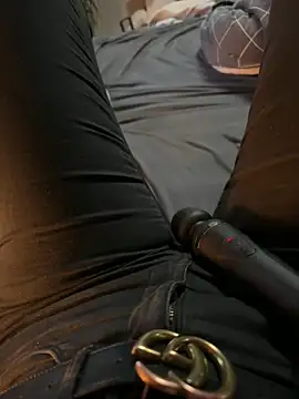 Ana-05 online show from 3, 3, 2025