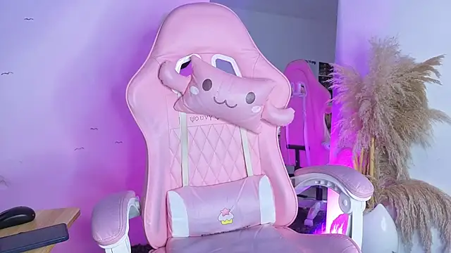 carolayrosse online show from 9, 9, 2025