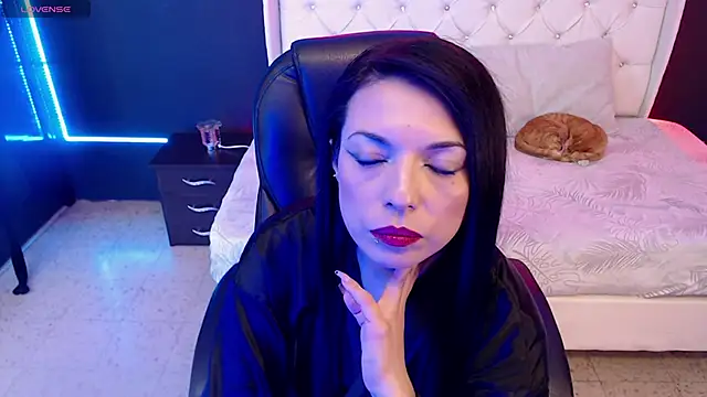 Danielle-Smithh online show from 11, 2, 2025