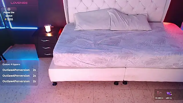 Danielle-Smithh online show from 5, 3, 2025