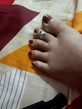 lakey91girl online show from 7, 3, 2026