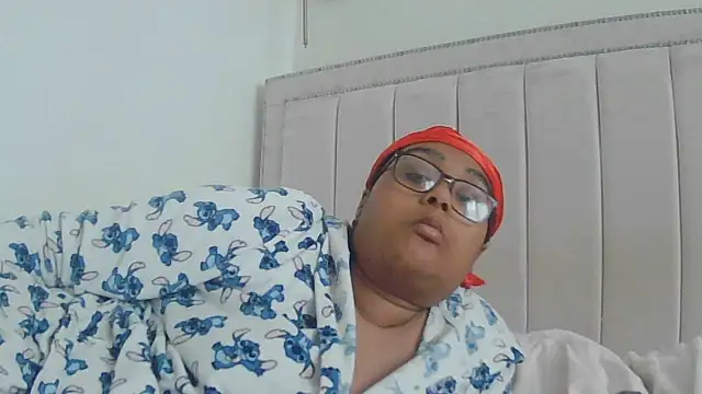 vanilla chocolate23 online show from 3, 10, 2025