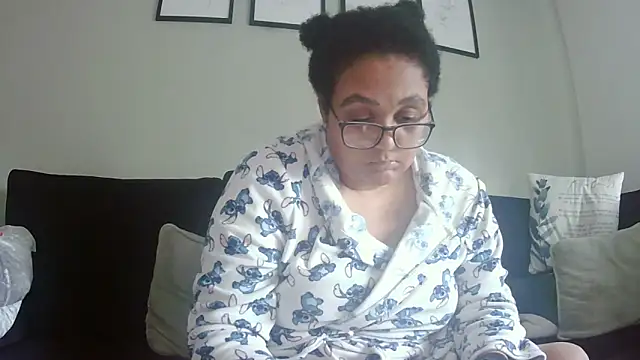 vanilla chocolate23 online show from 11, 11, 2025