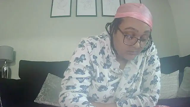 vanilla chocolate23 online show from 11, 5, 2026