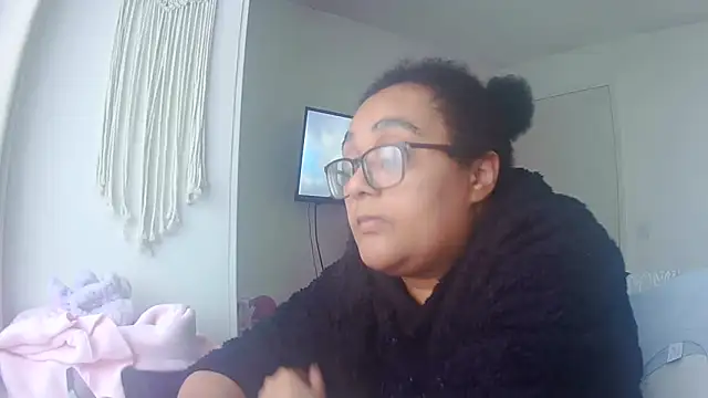 vanilla chocolate23 online show from 4, 4, 2026