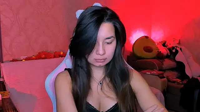 Swee Alicee online show from 29, 9, 2025