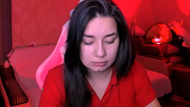 Swee Alicee online show from 4, 12, 2025