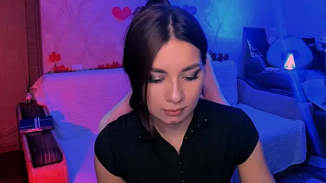 Swee Alicee online show from 6, 4, 2026