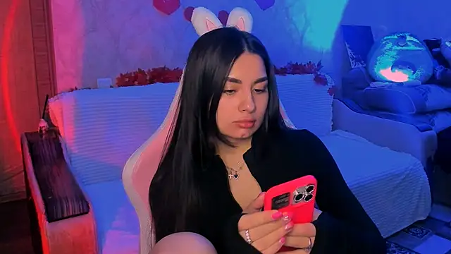 Swee Alicee online show from 25, 3, 2026