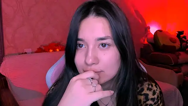 Swee Alicee online show from 7, 10, 2025