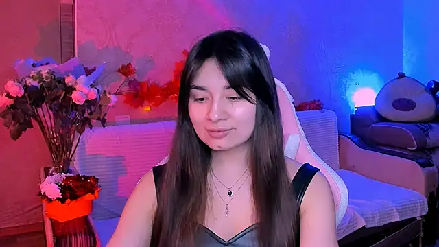 Swee Alicee online show from 17, 2, 2025