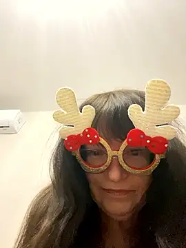 ZaraFay online show from 7, 1, 2026