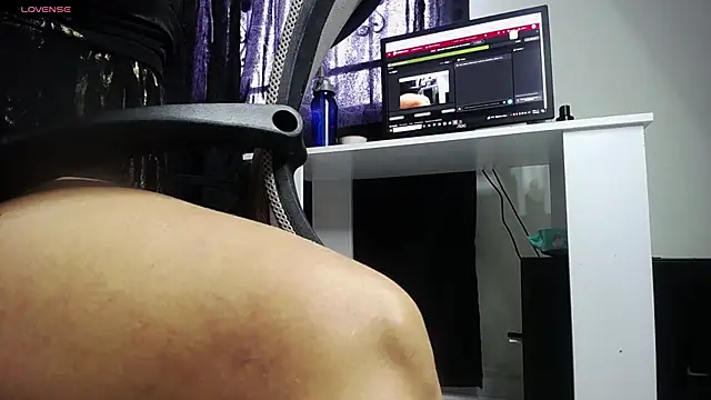 marilynetthan online show from 1, 10, 2025