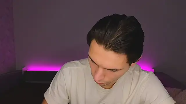 denlover1 online show from 13, 2, 2026