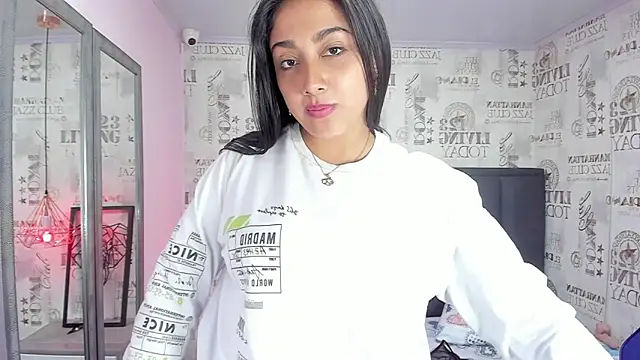 Alyssapark online show from 24, 2, 2025