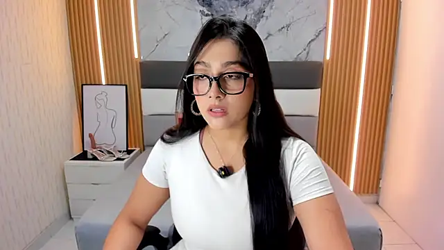 Alyssapark online show from 4, 12, 2025