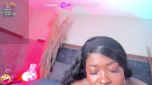 zoe 23  online show from 10, 11, 2025