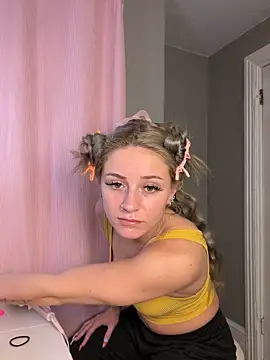 lexybabyxo online show from 28, 4, 2026
