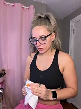 lexybabyxo online show from 8, 4, 2026