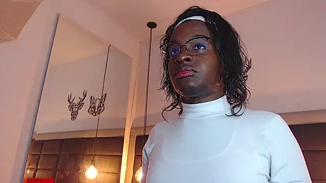 candy lovee69 online show from 6, 11, 2025