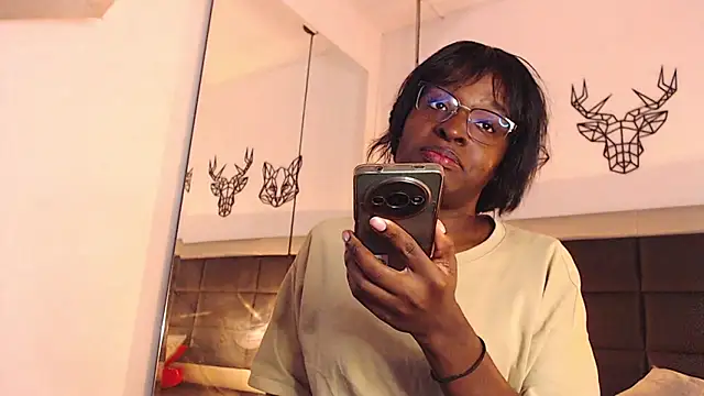 candy lovee69 online show from 15, 1, 2026