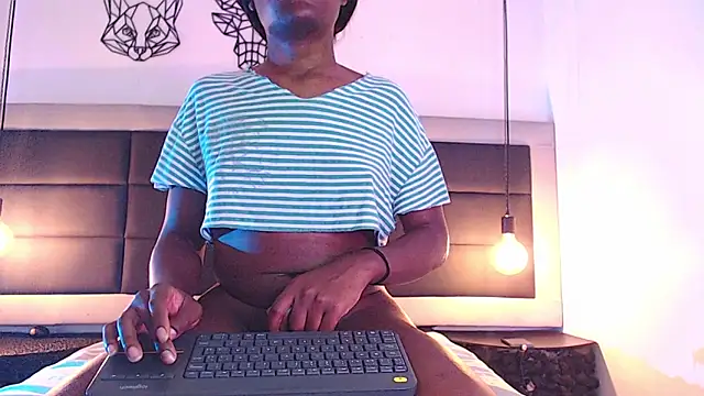 candy lovee69 online show from 2, 4, 2026