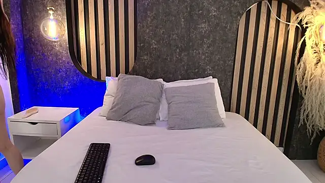 miss10 antonella online show from 26, 9, 2025