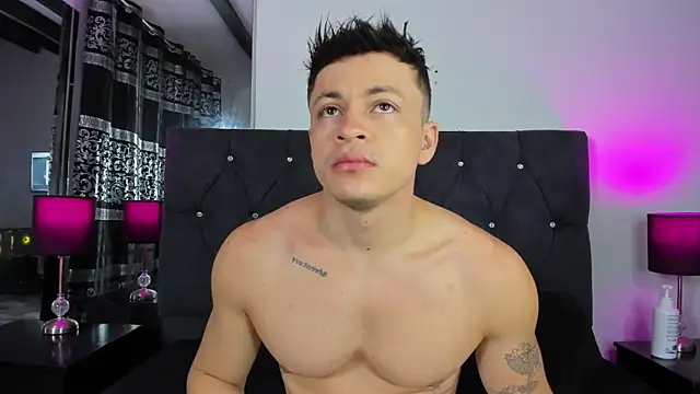 Angel Cuervo online show from 4, 12, 2025