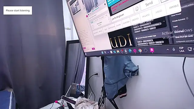 Nicol Love0 online show from 23, 10, 2025