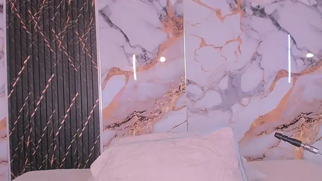 Alyson-a online show from 5, 3, 2026