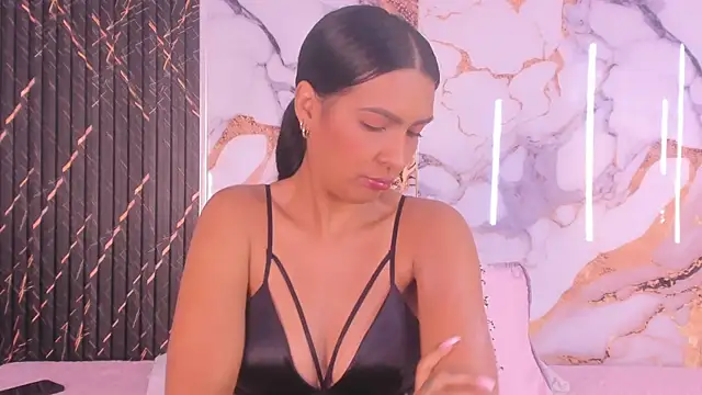 Alyson-a online show from 15, 4, 2026