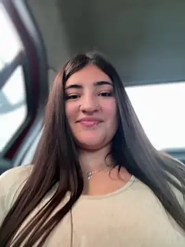 AhriCutte online show from 4, 3, 2025