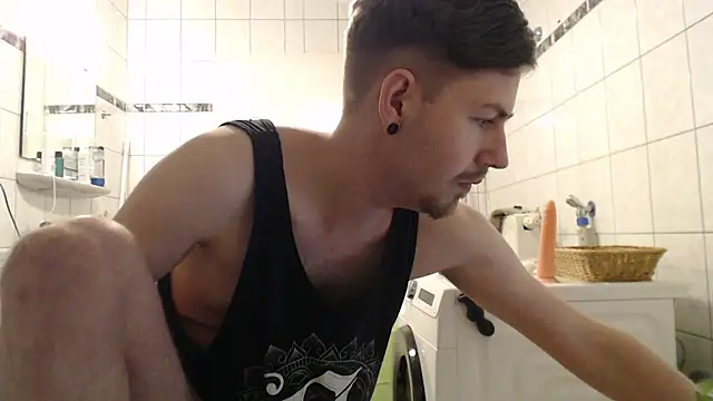 jonny-bisexual online show from 29, 12, 2024